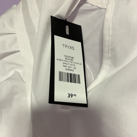 Dynamite Women’s Top, Size XS - Picture 3 of 4